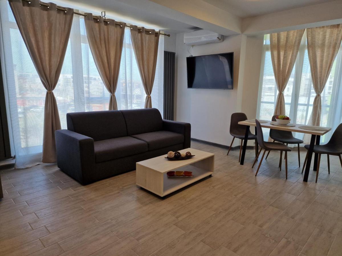 Cristalex Aparthotel & Spa Mamaia Nord 那沃达利 外观 照片