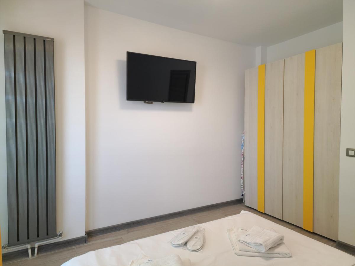 Cristalex Aparthotel & Spa Mamaia Nord 那沃达利 外观 照片