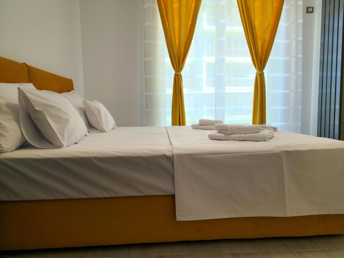 Cristalex Aparthotel & Spa Mamaia Nord 那沃达利 外观 照片